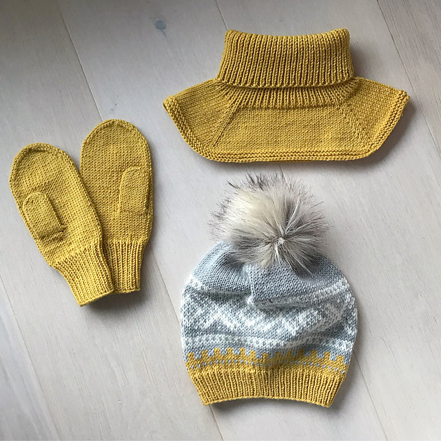 Holmen neckwarmer